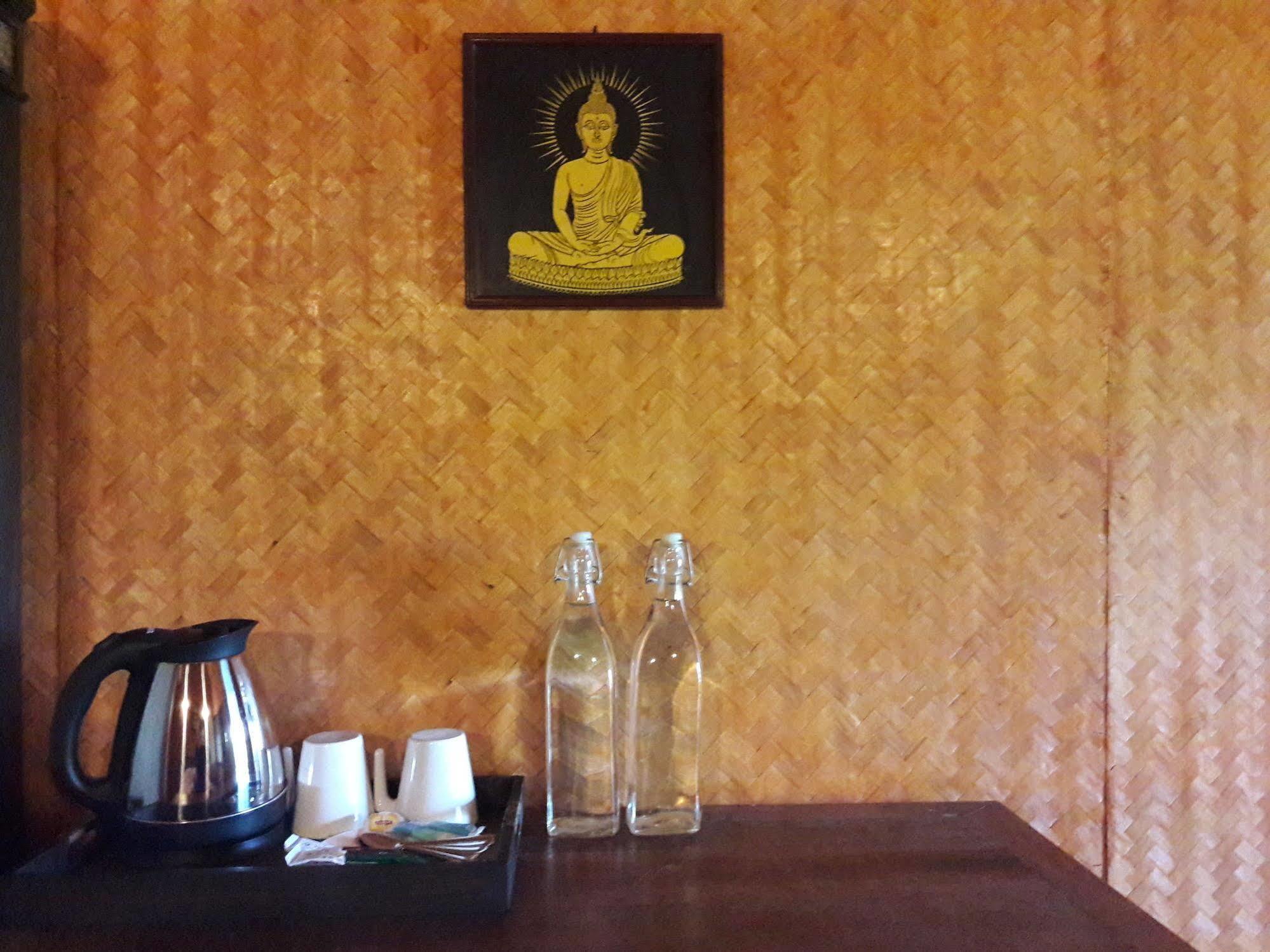 Little Village Chiang Mai Hang Dong Esterno foto