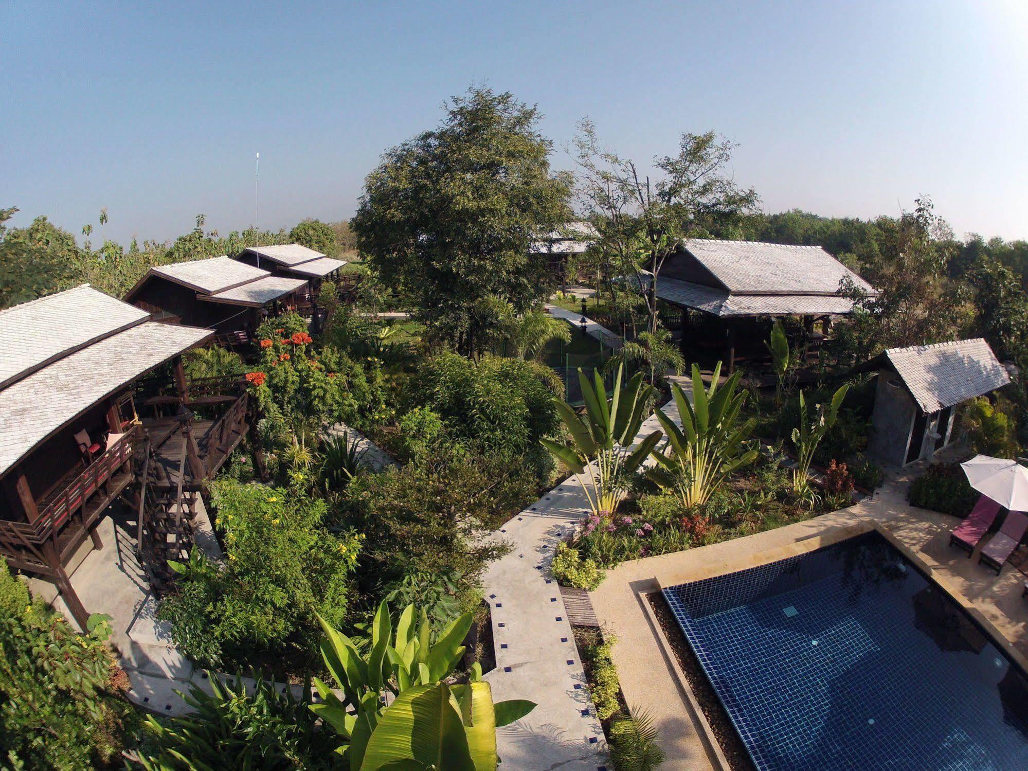 Little Village Chiang Mai Hang Dong Esterno foto